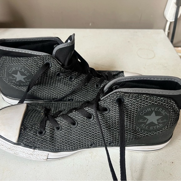 Converse Chuck Taylor All Star Syde Street MidSneaker - Picture 1 of 4